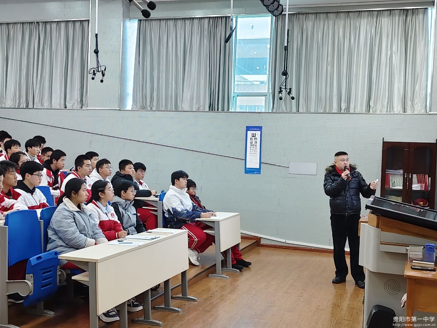 图片三.jpeg 图片三.jpeg